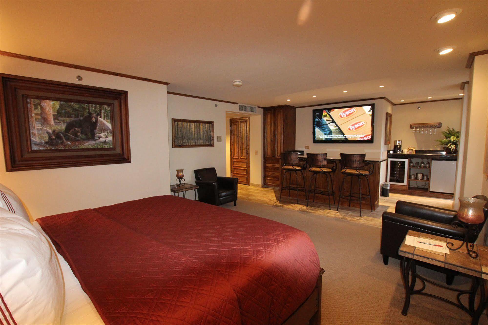 Grand Z Hotel Casino By Red Lion Hotels (Adults Only) Central City エクステリア 写真